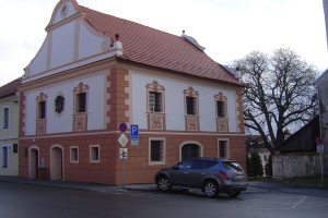Fasáda radnice Velešín